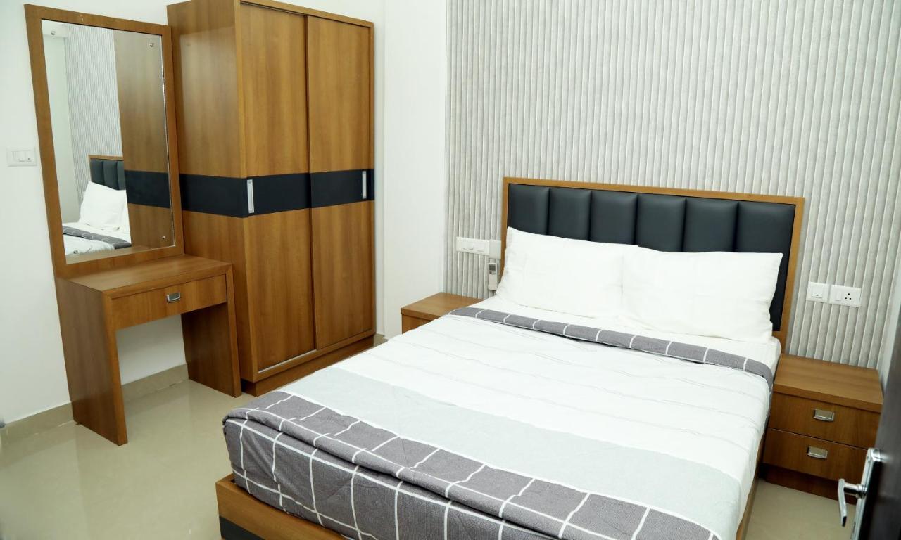 Alite Enclaves Fully Furnished Apartments Thrissur Esterno foto
