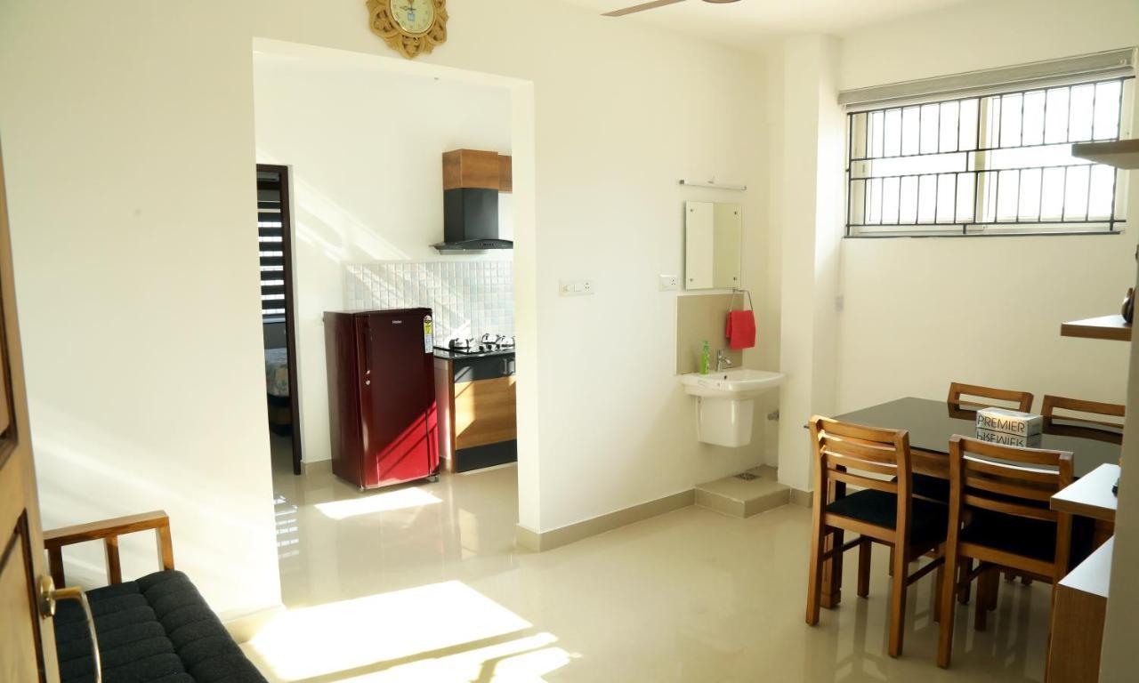 Alite Enclaves Fully Furnished Apartments Thrissur Esterno foto