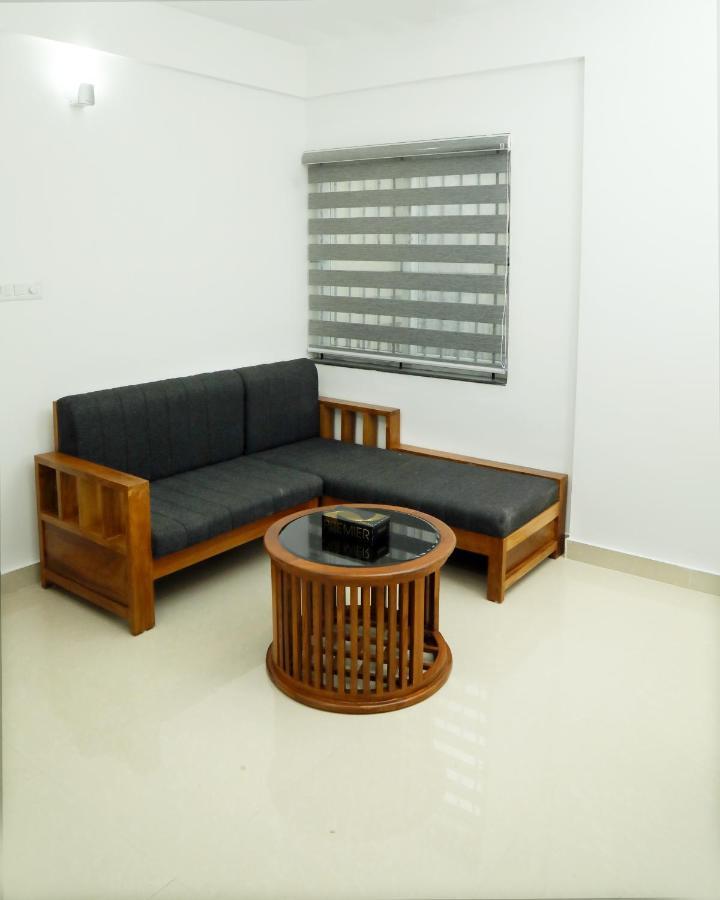 Alite Enclaves Fully Furnished Apartments Thrissur Esterno foto