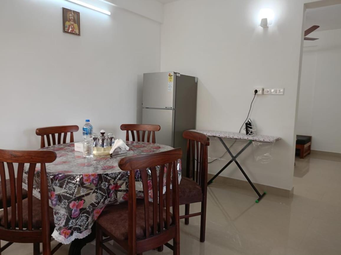 Alite Enclaves Fully Furnished Apartments Thrissur Esterno foto