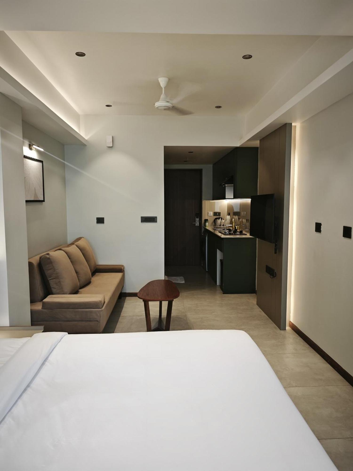 Alite Enclaves Fully Furnished Apartments Thrissur Esterno foto